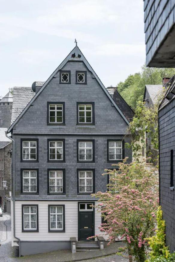 Boutique Fachwerkhaus Thirty Five Appartement Monschau Buitenkant foto